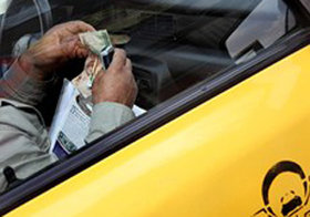 انحصار در نرخ‌ گذاری کرایه تاکسی