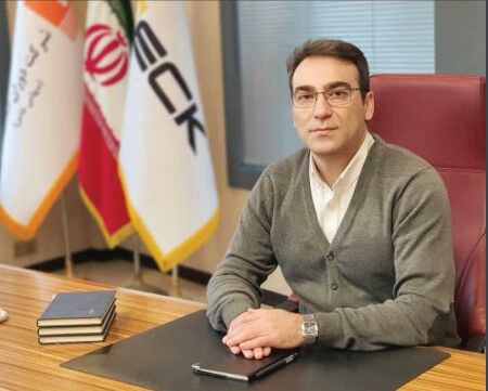 علی نادری ، رئیس کمیته ساخت داخل انجمن قطعه‌ سازان