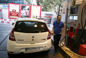 توزیع بنزین‌ سوپر به‌ تدریج در استان‌ ها از سر گرفته می‌ شود