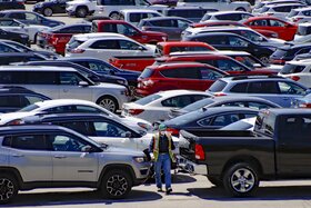 ادامه روند کاهشی عرضه محصول در بازار خودرو آمریکا