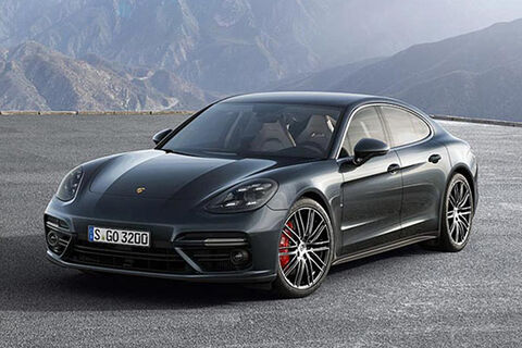 پورشه پانامرا ۴S