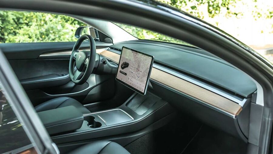 جزئیاتی از تیونینگ تسلا مدل 3