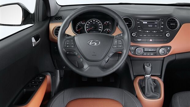 مقایسه مزدا3 هاچبک با هیوندای i10 کارکرده در محدوده 650 میلیونتومان