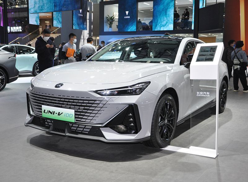 ورود نخستین سدان «PHEV» به بازار ایران توسط گروه سایپا