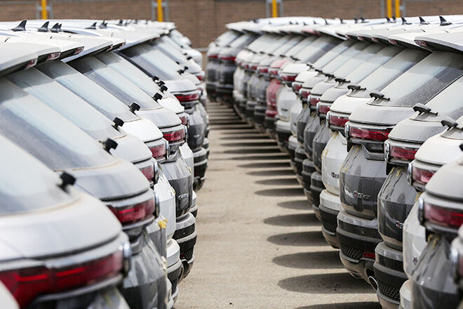 بازار در انتظار خبرهای خوش واردات خودروهای خارجی است