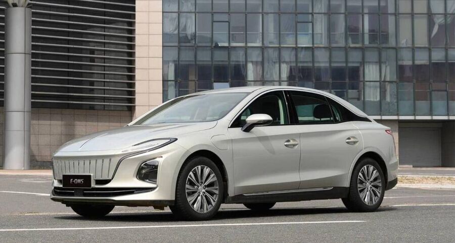 سدان برقی هم رده تسلا 3 در راه بازار ایران