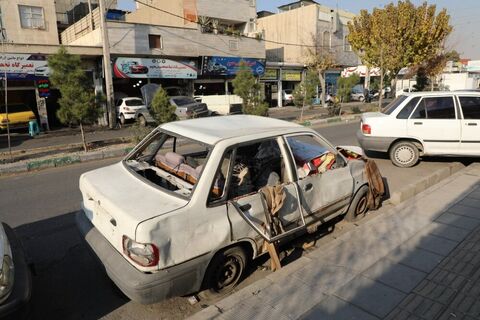 خودروهای فرسوده رها شده در خیابان‌های شهر
