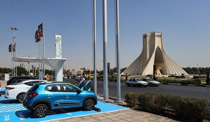 اولین جایگاه شارژ خودروهای برقی در تهران نصب شد