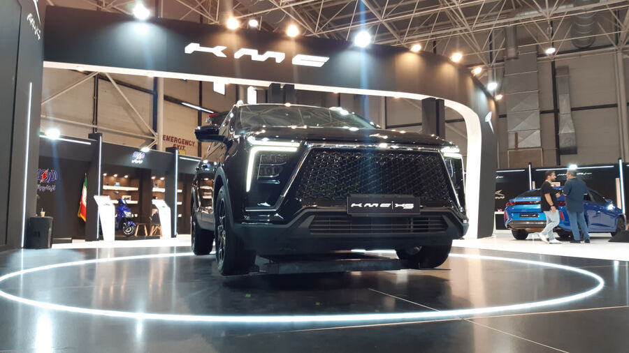 A۵ و X۵؛ رونمایی از دو محصول KMC در یک رویداد