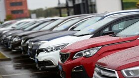 سامانه برای ثبت‌نام‌ جدید خودروهای وارداتی مازاد، باز می‌شود