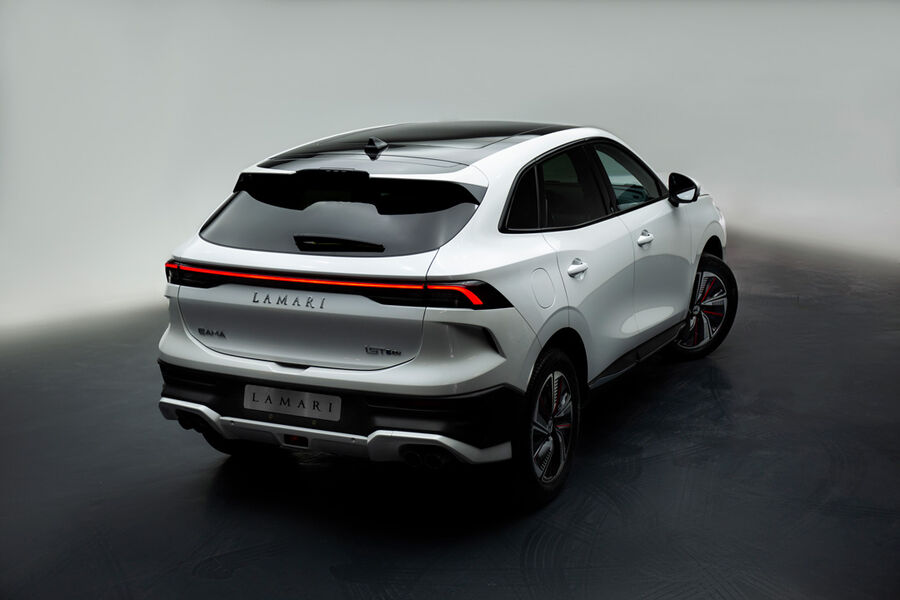 لاماری به سبک اَبَرخودروها