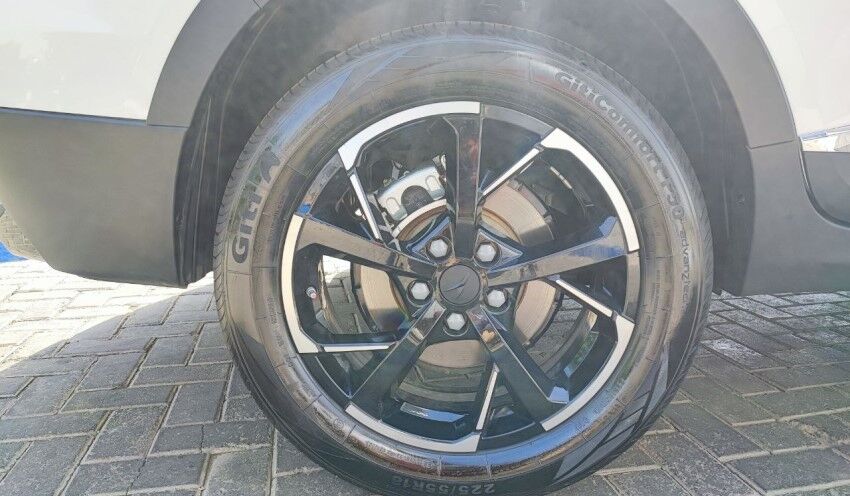 KMC X۵ ؛ آماده فتح بازار