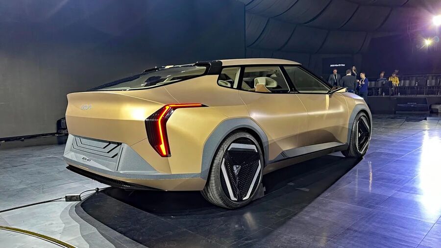 نگاهی به محصولات آینده تویوتا، هوندا و کیاموتورز