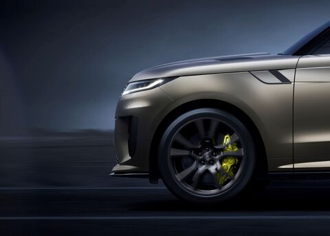 تکمیل طراحی لندروور با سیستم ترمز برمبو Range Rover Sport SV