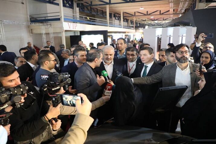 «ری‌را» برقی تحسین وزیر تجارت اتحادیه اقتصادی اوراسیا را برانگیخت