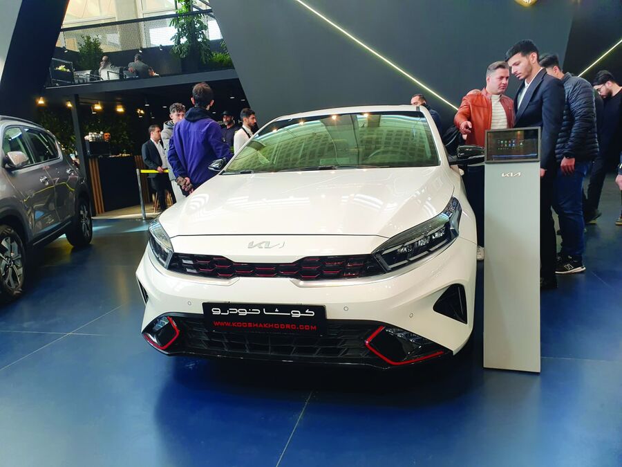 خودروهای وارداتی در نمایشگاه خودرو تهران خوش درخشیدند