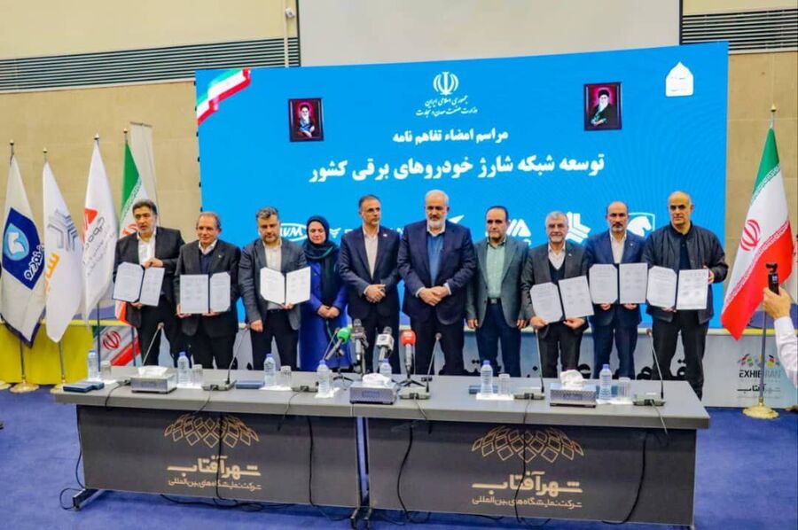 حضور چندوجهی و اثرگذار کرمانموتور در اتو اکسپو تهران