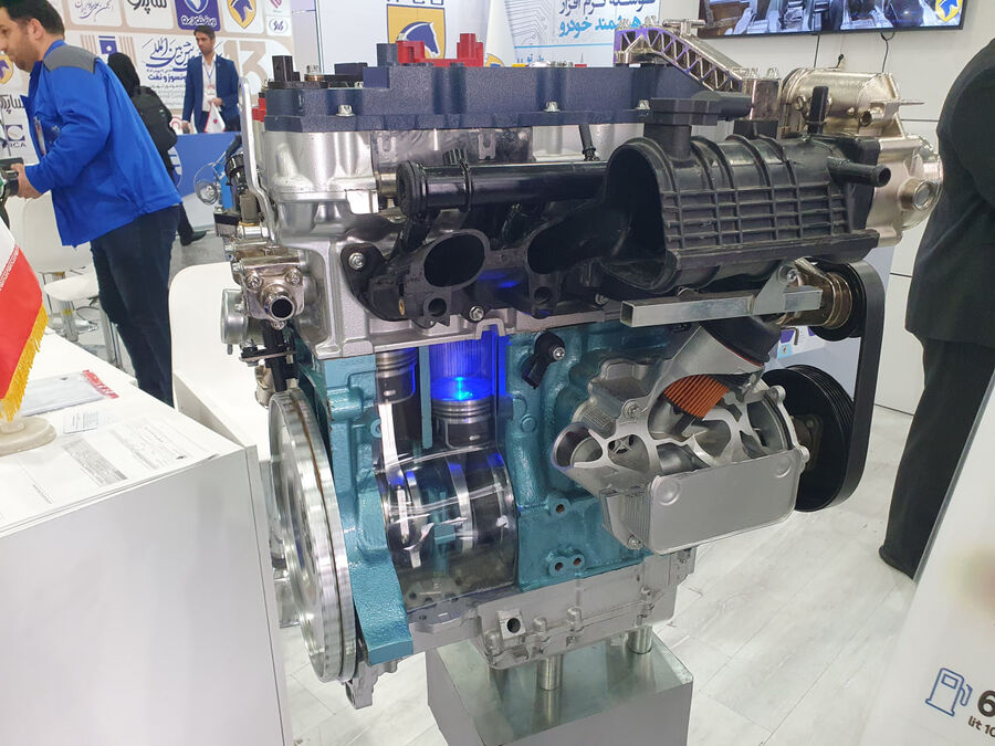 رونمایی از فناوریهای جدید و هیبرید متوسط کشور