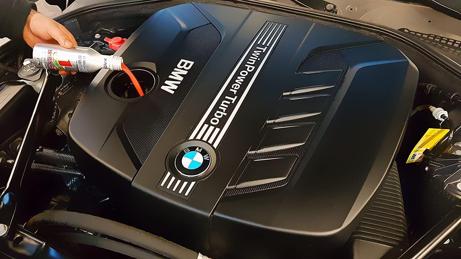 احیاگر موتور برای رفع روغن سوزی