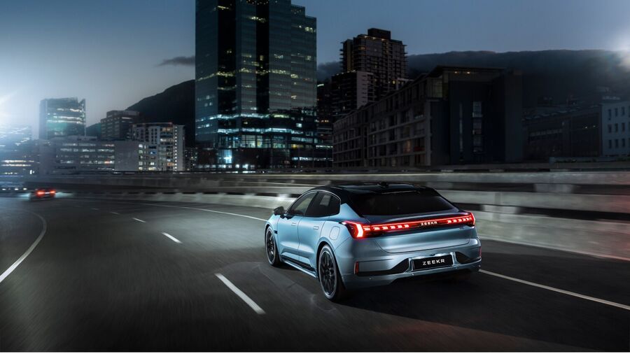 رکورد سرعت شارژر در اختیار «جیلی»