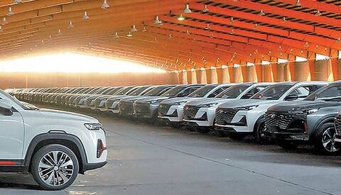 ترخیص قطعی بیش از ۱۳ هزار دستگاه خودرو از گمرک واردات خودرو گمرک