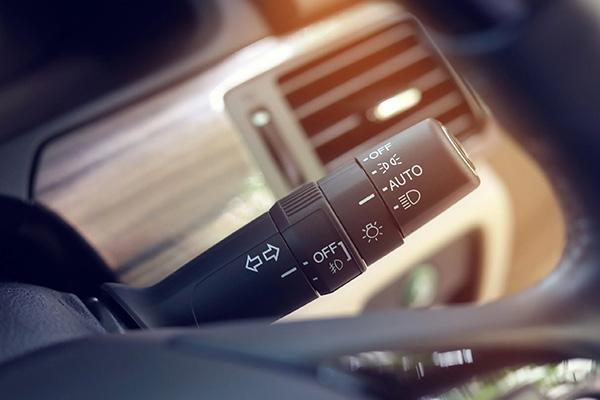 دی لایت چیست؟ بررسی کاربردها، مزایا و مقایسه با سایر چراغ ها