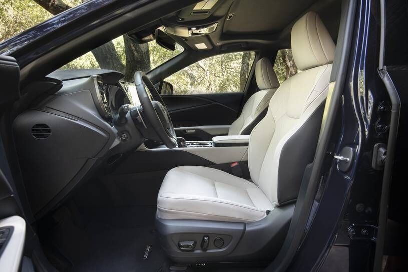 با RX350 یک عمر راحت برانید!