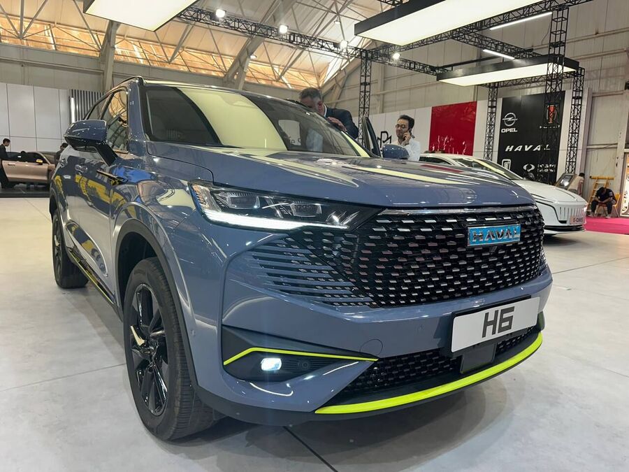 گروه بهمن تمام کلاسهای خودرویی را به شیراز آورد