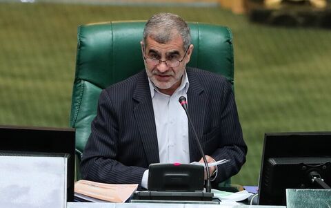 آییننامه واردات خودروهای کارکرده را ابلاغ کنید علی نیکزاد