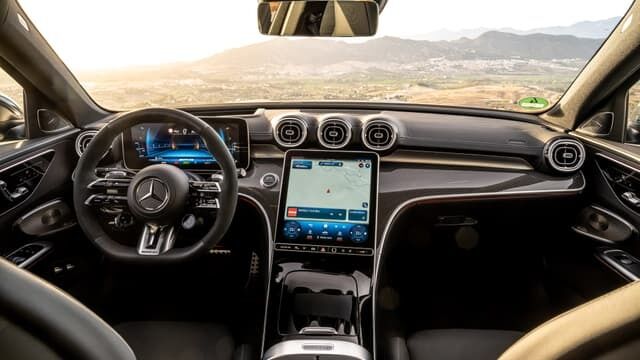 سدان مرسدسبنز در رقابت با سوپراسپرتها