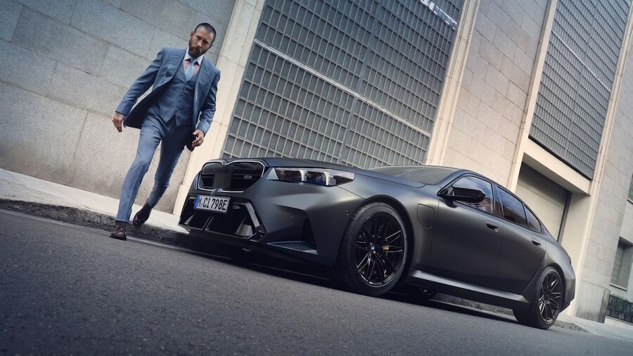 سوپرسدان های- پرفورمنسی هیبرید بامو چه در چنته دارد؟