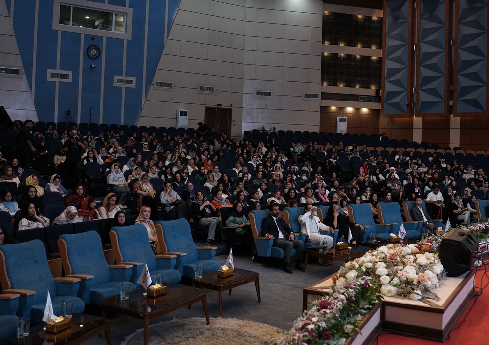 قدم بزرگ امویام برای حمایت از هنرمندان جوان در ورکشاپ مسابقات فشن دیزاین MVM