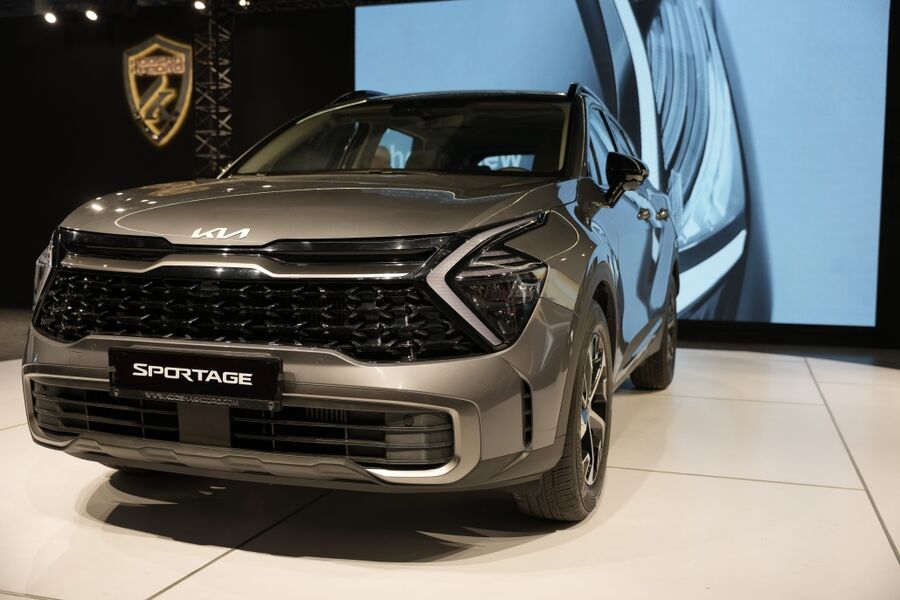 رونمایی کوشا خودرو از دو محصول کیا در نمایشگاه مشهد