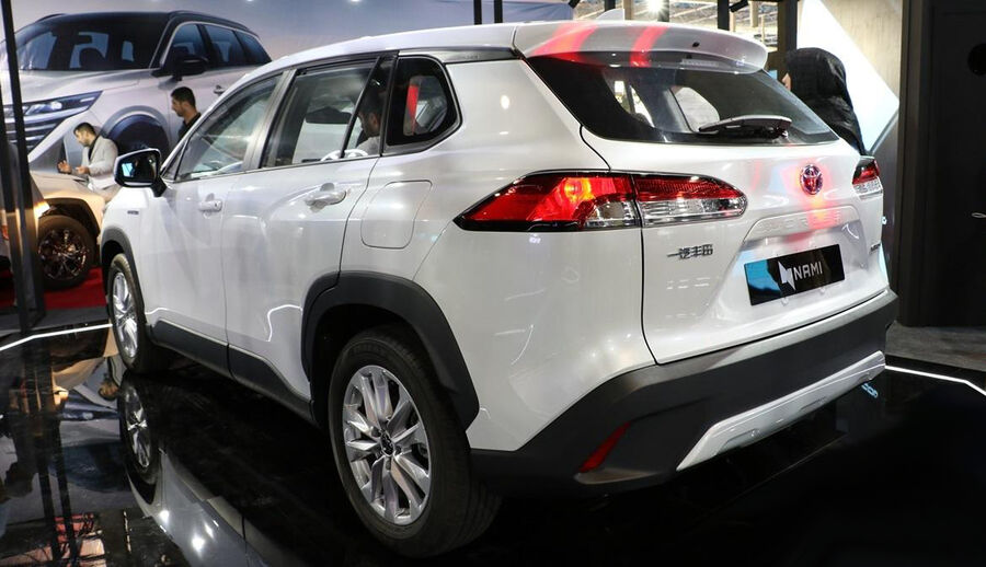 رونمایی نامیخودرو از محصولات نیسان و تویوتا در نمایشگاه مشهد