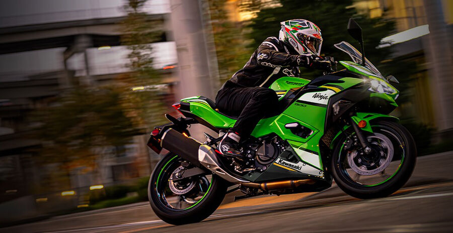 «نینجا ۵۰۰»؛ بهترین اسپرت بایک ۲۰۲۴