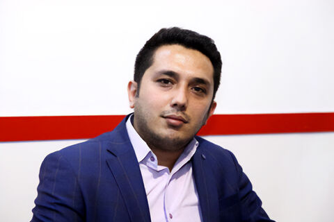 عرضه خودرو در بورس کالابازار سنتی را سامان دهی میکند علی بخشنده، کارشناس بازار سهام