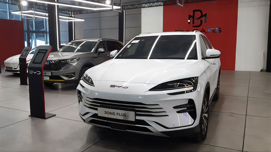 سواری های جذاب «گروه بهمن» در نمایشگاه اصفهان