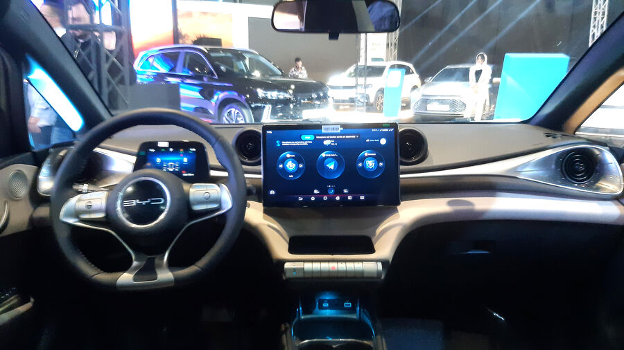 جشنواره شگفتانه های نبکا با سبد محصولات «BYD»