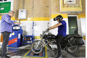 نخستین گام برای اجباری شدن معاینه‌ فنی موتورسیکلت‌ ها منبع سایت دنیای خودرو