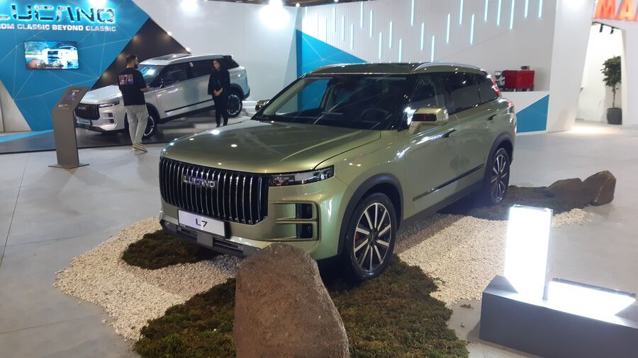 «لوکانو» دوشادوش «فولکسواگن» و «ERES» به اصفهان آمد