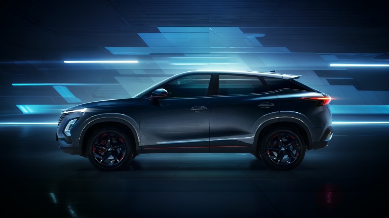 بررسی امکانات پیشرفته در کابین فونیکس افایکس: ترکیبی از تکنولوژی و راحتی