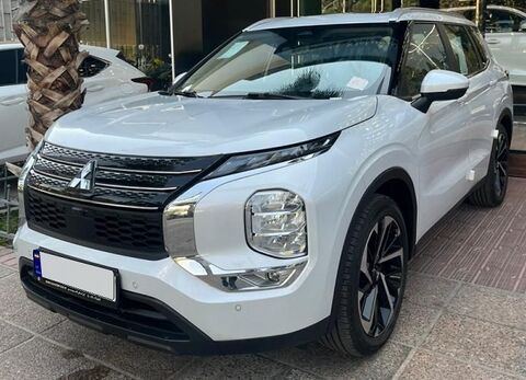 میتسوبیشی اوتلندر جدید با قیمت های خیالی وارد بازار شد
 میتسوبیشی اوتلندر 2024