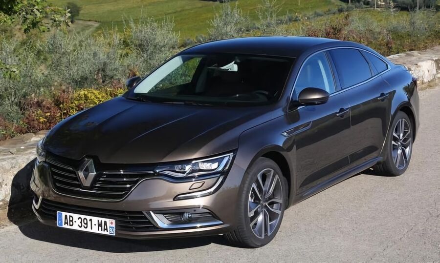 رنووان؛ تعمیرگاه تخصصی رنو، جایی برای بازگشت قدرت و کیفیت به خودروی شما