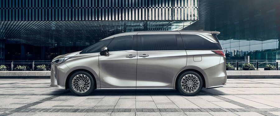 لکسوس «LM»؛ نماد لوکسگرایی ساموراییها