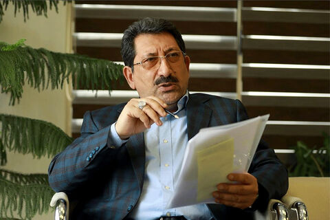 سید محمد اتابک ، وزیر صنعت، معدن و تجارت