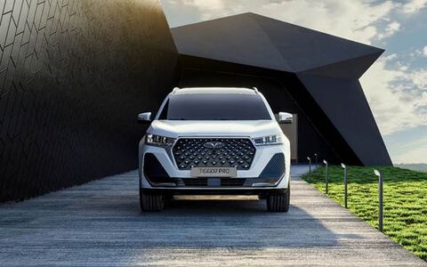 تیگو ۷ پرو پلاگین هیبرید؛ ۵۱۰ نیوتن متر گشتاور با ۳ موتور بنزینی و برقی image-20250213125504-1.jpeg