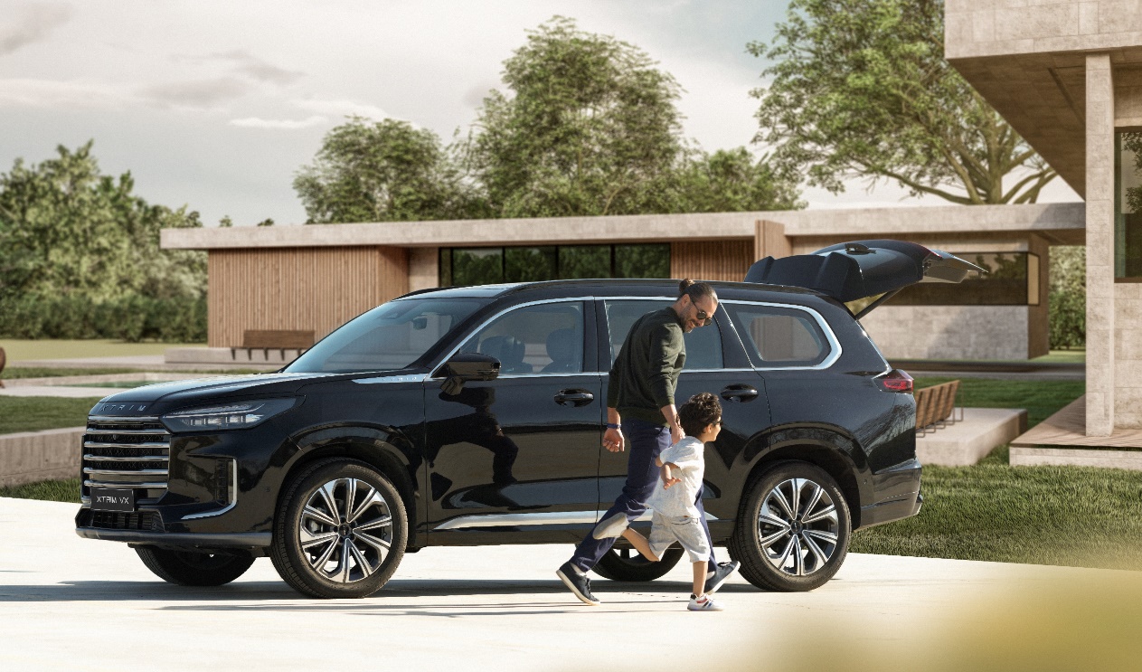 ترکیب فضای جادار و توان حرکتی بالا، اکستریم VX را به گزینهای ممتاز برای سفرهای خانوادگی در فصل بهار تبدیل کرده است