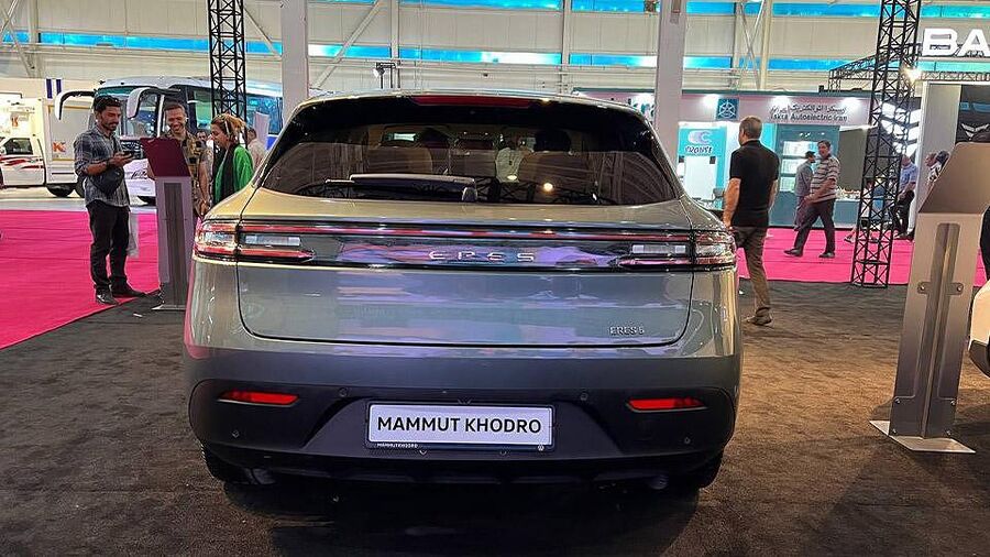 خودرو ایرس M5