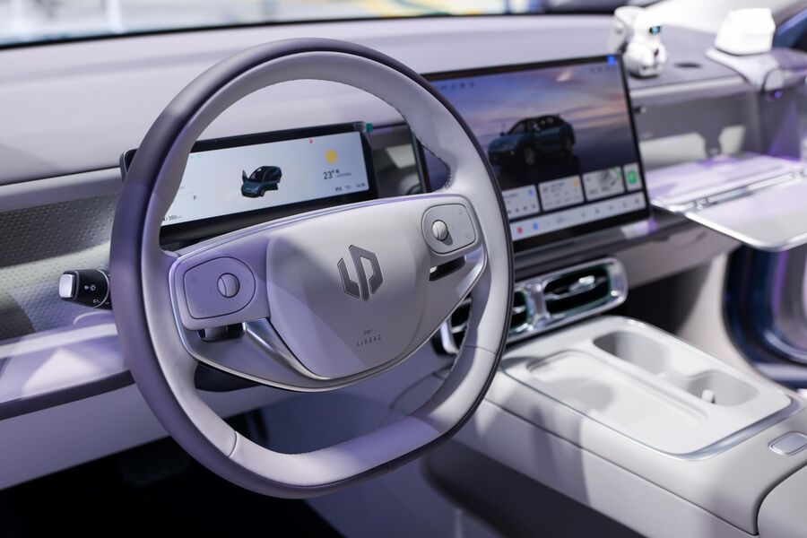 استراتژی اختصاصی برای سدانهای فست بک ارزان قیمت