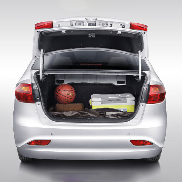 جک J4؛ سدان اقتصادی پرطرفدار با ترکیبی از صرفهجویی، راحتی و ایمنی جک J4؛ سدان اقتصادی پرطرفدار با ترکیبی از صرفهجویی، راحتی و ایمنی